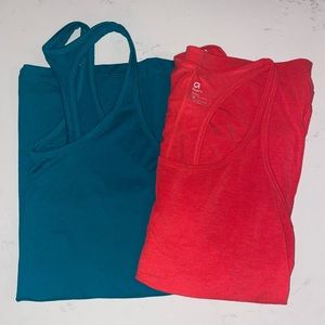 workout tanks
